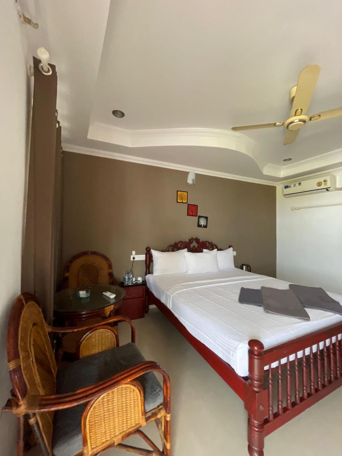 Banyan Tree Samudra Hotel Kovalam Exterior photo