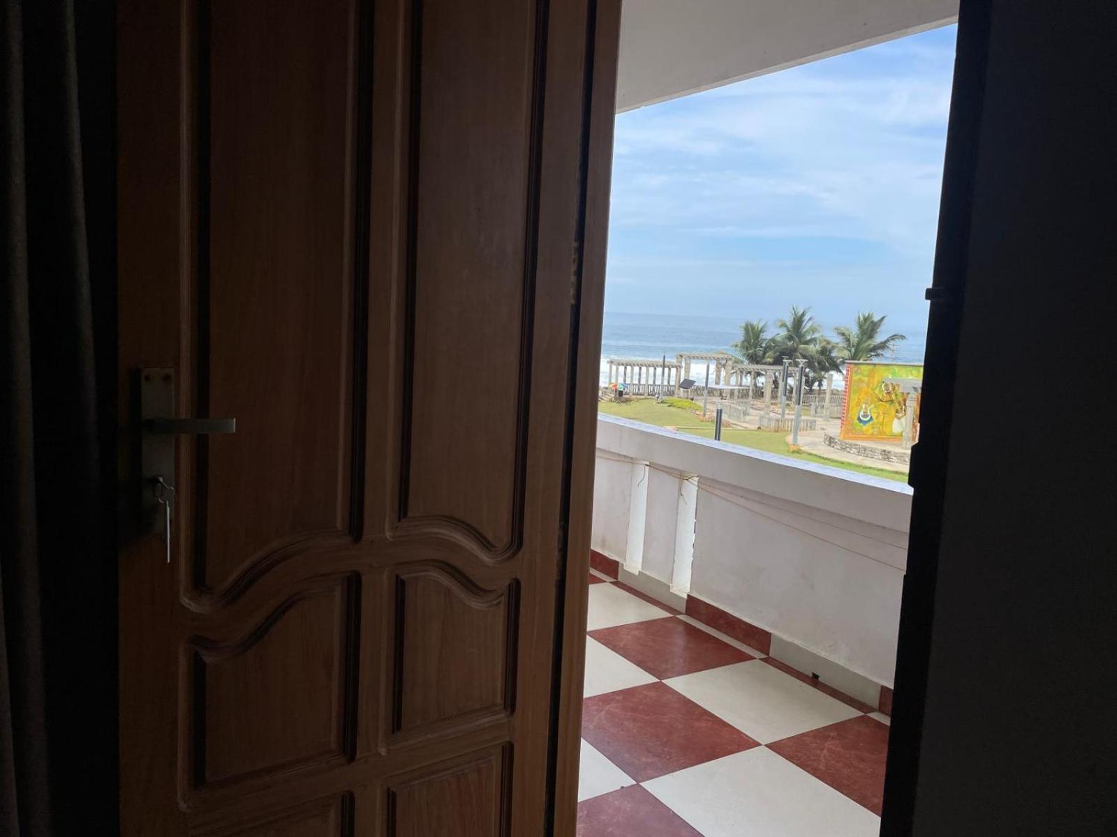 Banyan Tree Samudra Hotel Kovalam Exterior photo