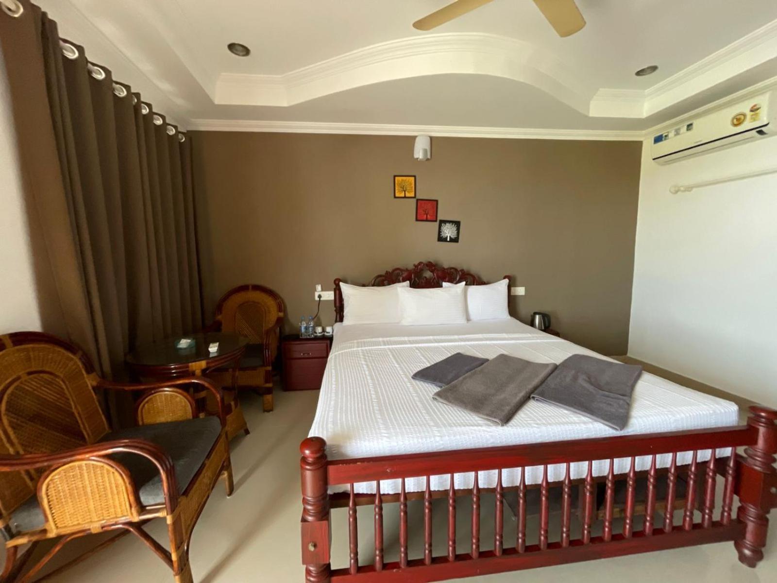 Banyan Tree Samudra Hotel Kovalam Exterior photo